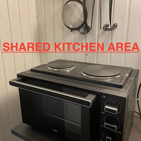 Kwatera prywatna Private With Shared Bathroom And Kitchen Ödkarby