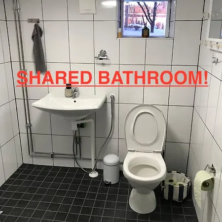 منزل للإقامة Private With Shared Bathroom And Kitchen *