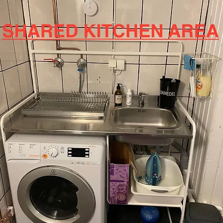منزل للإقامة Private With Shared Bathroom And Kitchen